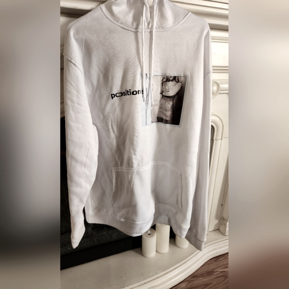 Unisex Ariana Grande Hooded Sweater